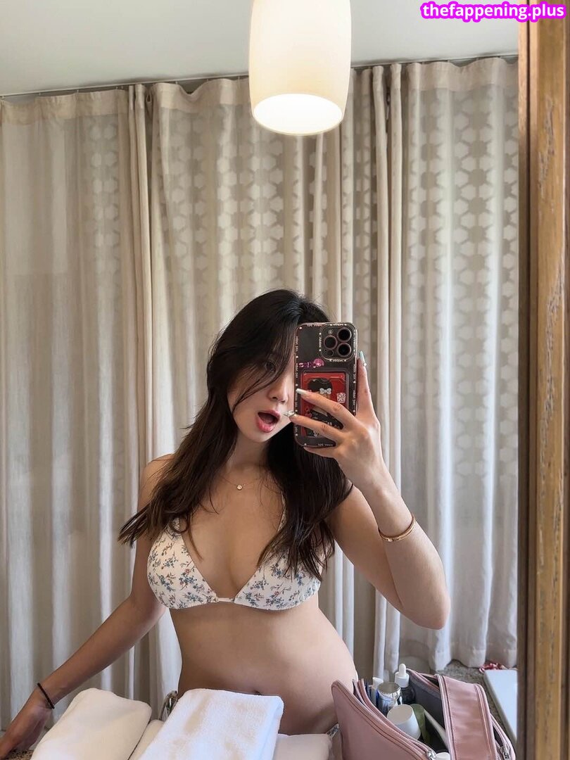 baby ivy / bbybunnyivy / iivypatootie / iivytrxn / patootiepeaches Çıplak OnlyFans Fotoğrafı #8