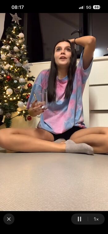 Full leaked Illona brg private onlyfans photo