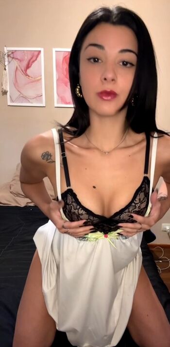 Full leaked Ilonamaher private onlyfans photo