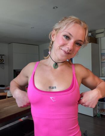 Full leaked Ilovehercrookedteeth private onlyfans photo