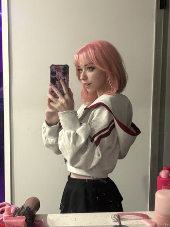Full leaked Iluvmeww page private onlyfans photo