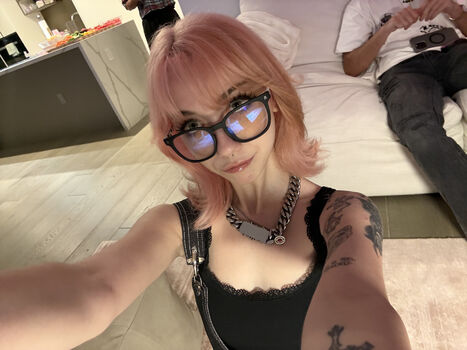 Full leaked Iluvmeww page private onlyfans photo