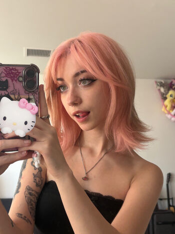 Full leaked Iluvmeww page private onlyfans photo