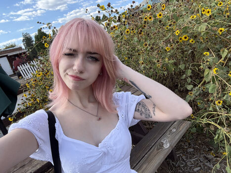 Full leaked Iluvmeww private onlyfans photo