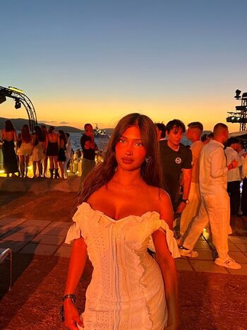 Full leaked Imanimalikaa page private onlyfans photo