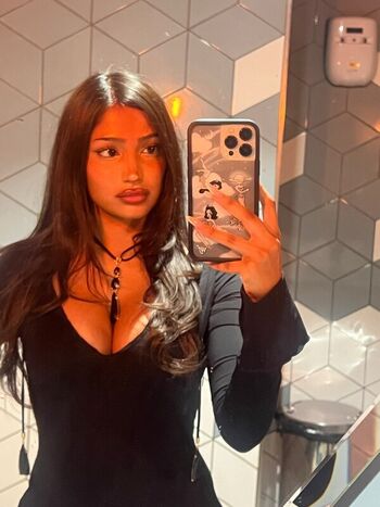 imanimalikaa