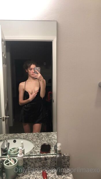 Full leaked Imaprilmaexo private onlyfans photo