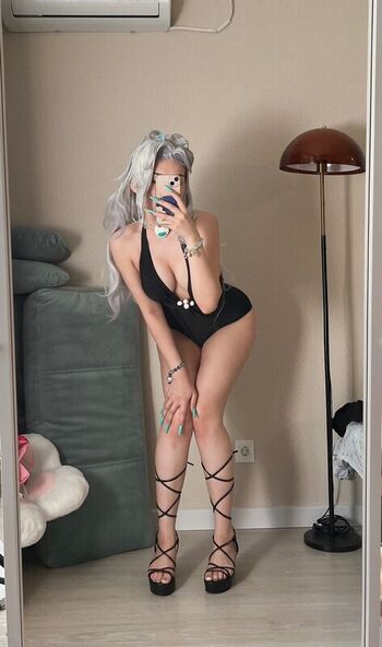 Full leaked Imkitsuki private onlyfans photo