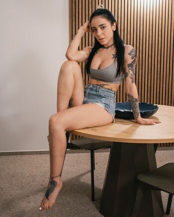 Full leaked Imviolet private onlyfans photo