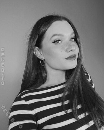 Full leaked Elsababy / private onlyfans photo