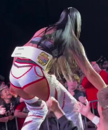 Indi Hartwell
