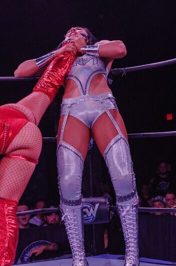 Indi Hartwell