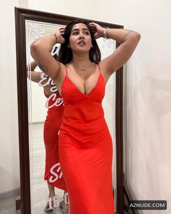 Full leaked Indian actresses private onlyfans photo