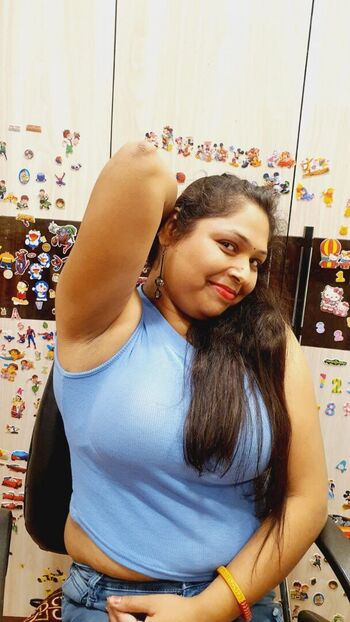Full leaked Indian exhibition page private onlyfans photo