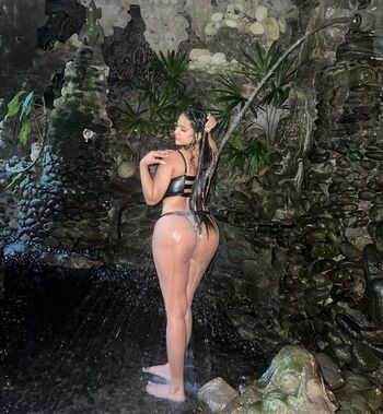 Full leaked Indian girls page private onlyfans photo