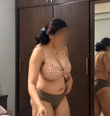 Full leaked Indian naughty stuff page private onlyfans photo