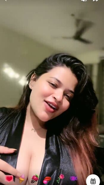 Full leaked Indian tango girls private onlyfans photo