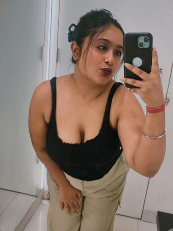 Full leaked Indian tango girls private onlyfans photo