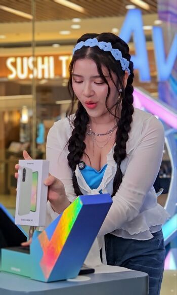 Indonesian Girls ????????