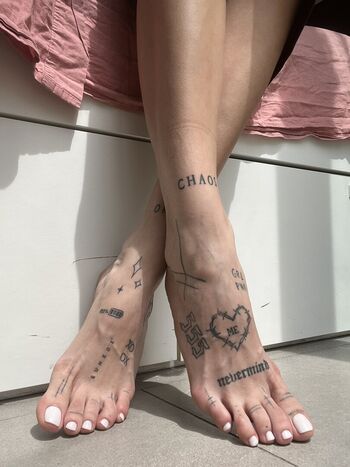 Full leaked Inked feet private onlyfans photo