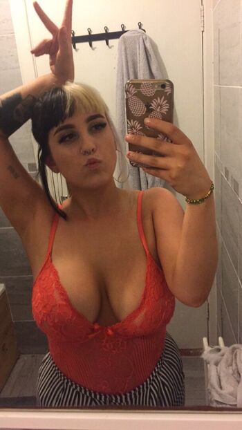 Full leaked Inztantcrush private onlyfans photo