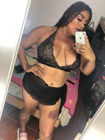 Full leaked Irais mercedes castillo private onlyfans photo