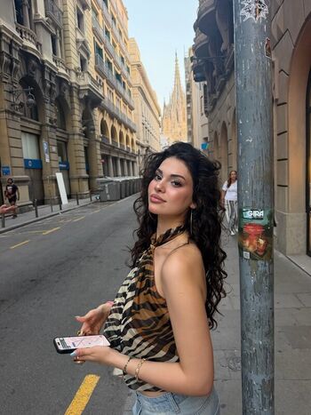 Full leaked Irem avci page private onlyfans photo