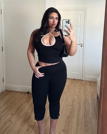 Full leaked Irenadrezi private onlyfans photo