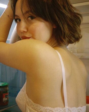 Full leaked Iris apatow private onlyfans photo