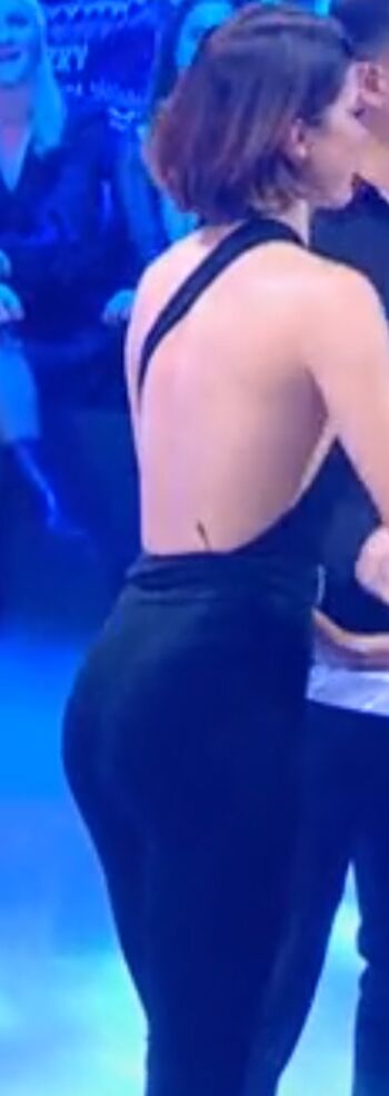 Full leaked Iris mittenaere page private onlyfans photo