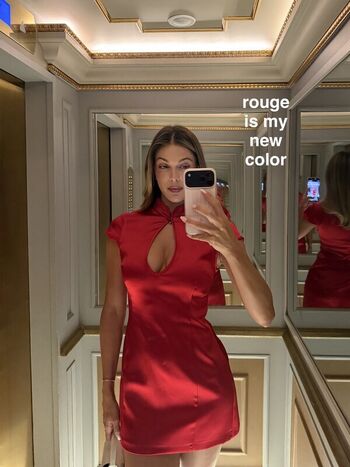 Full leaked Iris mittenaere private onlyfans photo
