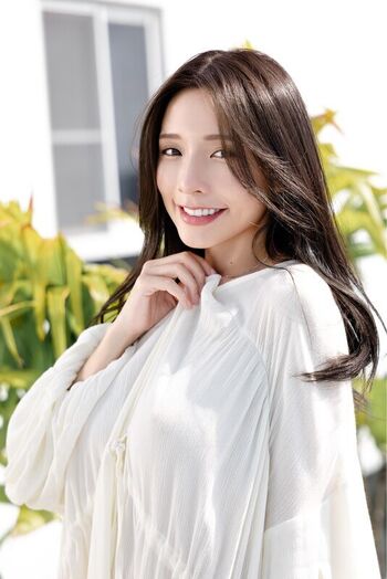 Full leaked Iris xiao private onlyfans photo