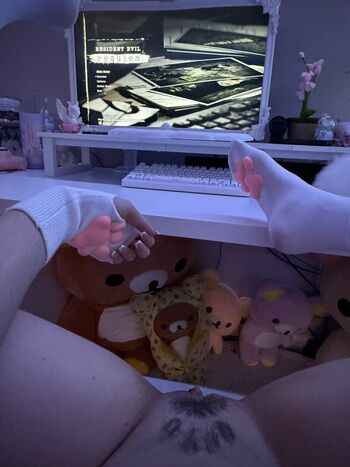 Full leaked Irlpuppybrat private onlyfans photo