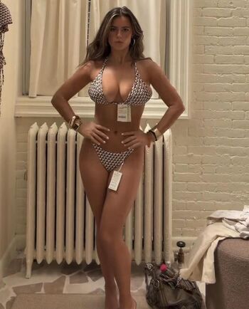 Full leaked Isabella lauren private onlyfans photo