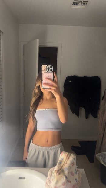 Full leaked Isabellabayleee private onlyfans photo