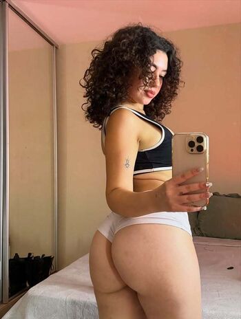 isabellaissweet