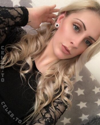 Full leaked Isabxllx sdr private onlyfans photo