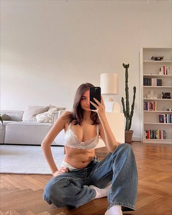 Full leaked Ischtar isik page private onlyfans photo