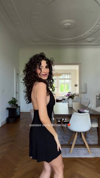 Full leaked Ischtar isik page private onlyfans photo