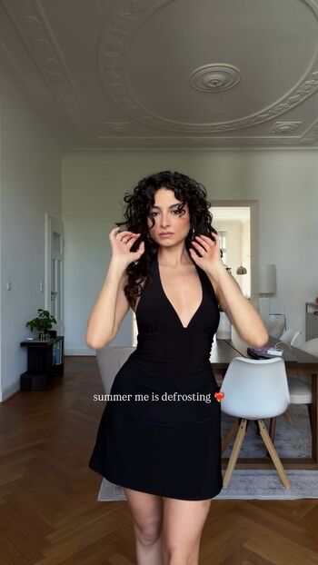 Full leaked Ischtar isik page private onlyfans photo