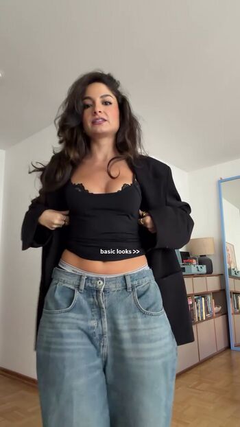 Full leaked Ischtar isik private onlyfans photo