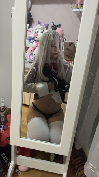 Full leaked Isii cos page private onlyfans photo