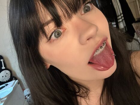 isizzly / sizzlymizzly