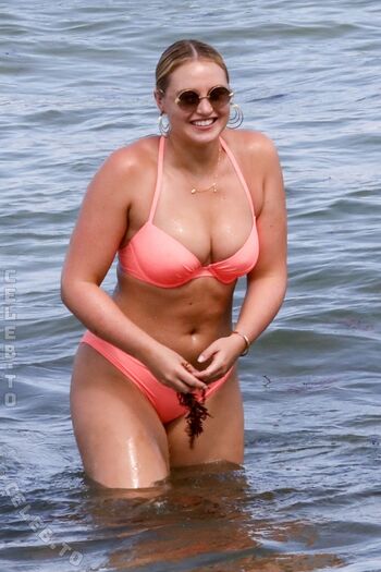 Iskra Lawrence
