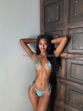 Full leaked Islabizaxxx private onlyfans photo