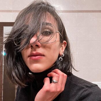 Full leaked Italian girls page private onlyfans photo