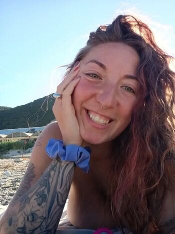 Full leaked Italian girls page private onlyfans photo