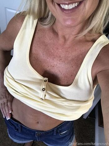 Full leaked Italiancrush private onlyfans photo