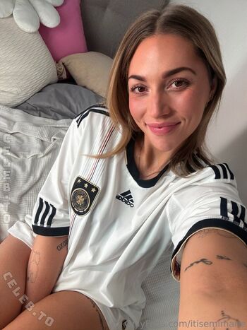 Full leaked Itisemimarie page private onlyfans photo