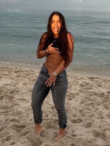 Full leaked Itscarolinamarie private onlyfans photo